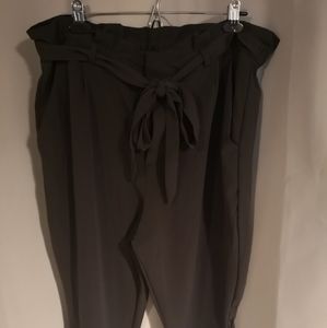 Paper bag cropped pants